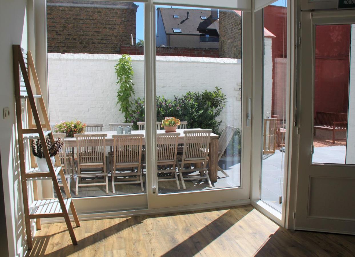 Vakantiewoning Villa Elena Ньївпорт Екстер'єр фото